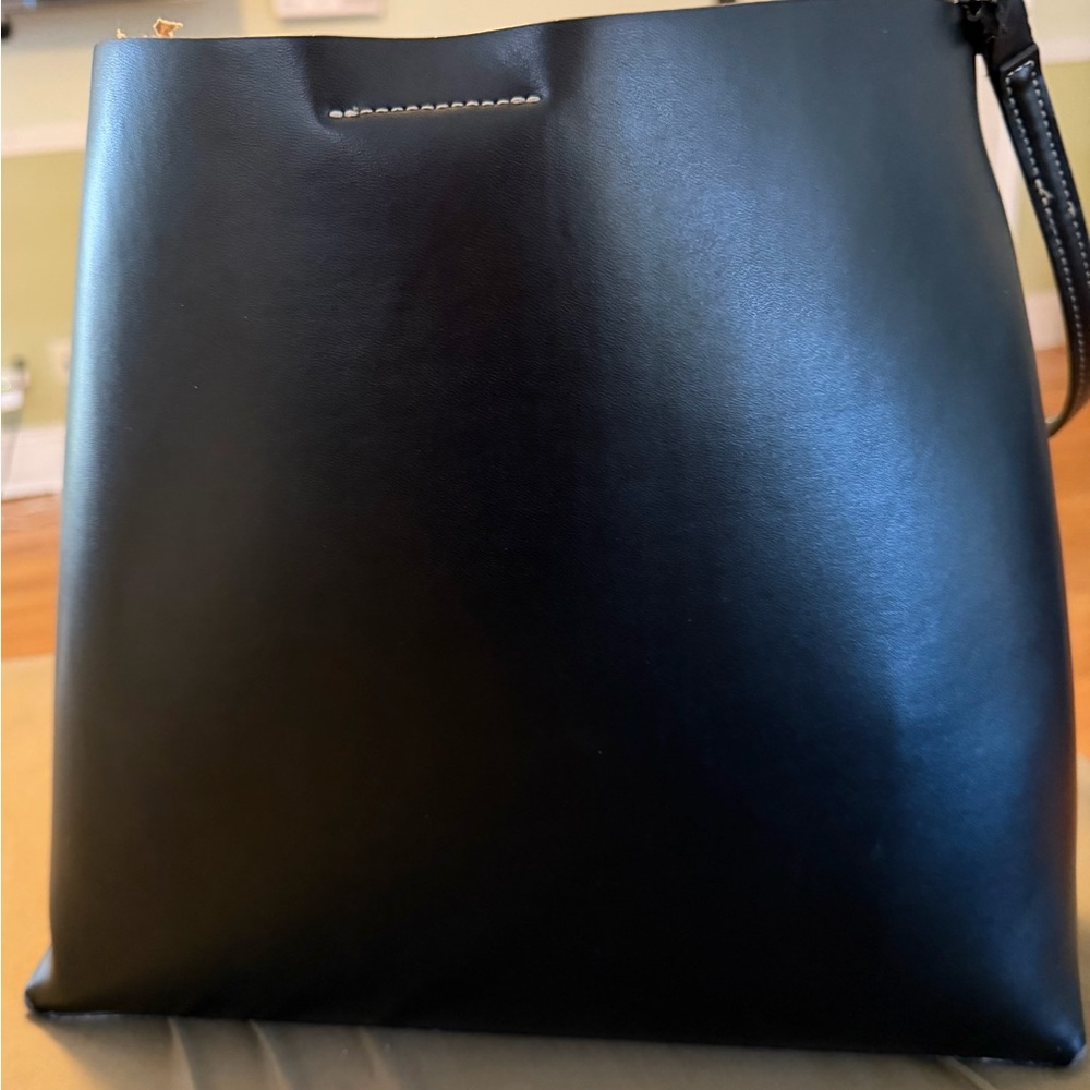 Zara Black Leather Bucket Bag